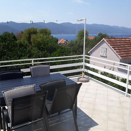 Apartment Ivana Вигань Екстер'єр фото