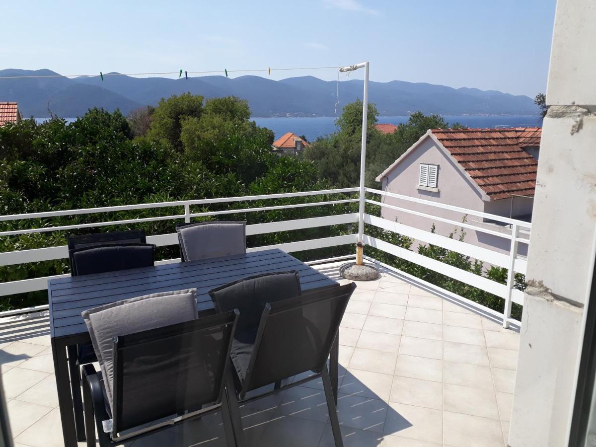 Apartment Ivana Вигань Екстер'єр фото