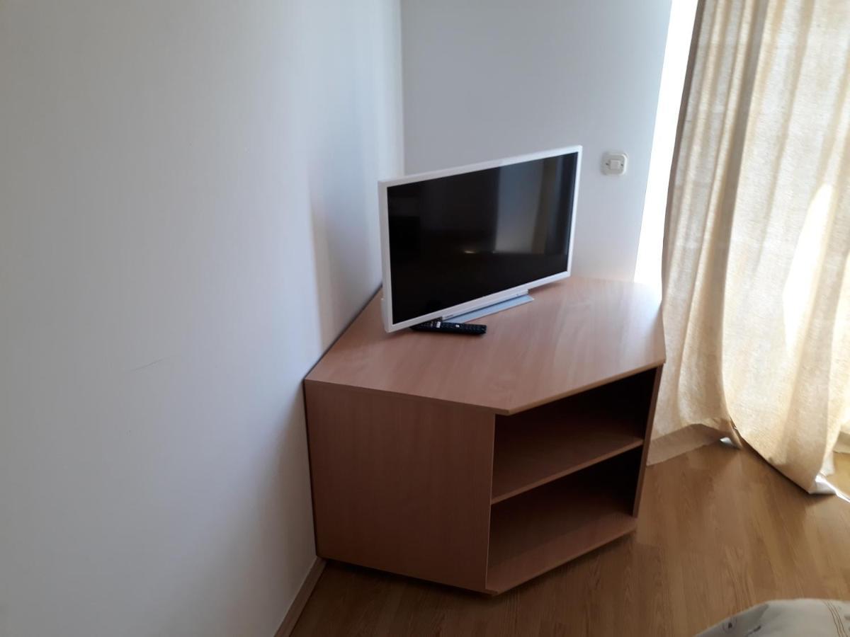 Apartment Ivana Вигань Екстер'єр фото